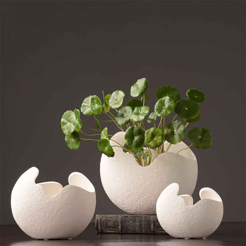 Simple White Ceramic Decorative Vase